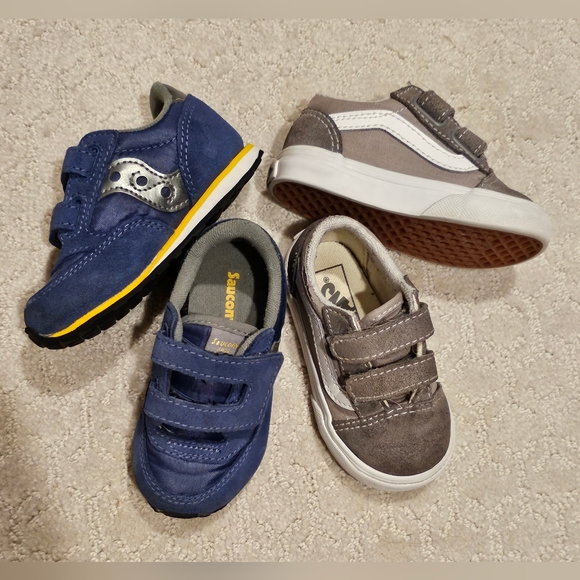 Toddler Sneaker Bundle - Picture 2 of 9